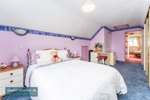 Bedroom- click for photo gallery